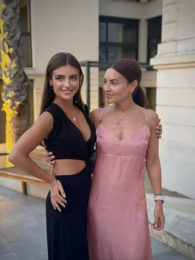 ana-bodea-si-mama-ei (1)