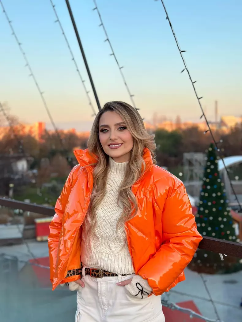 Alina Sorescu, din nou fericită după divorțul de Alexandru Ciucu  (2)