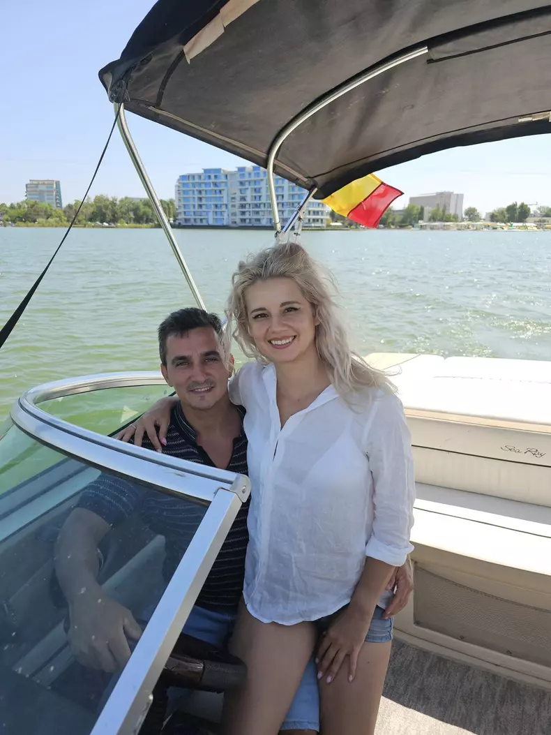 Marian Drăgulescu s-a căsătorit civil cu Simona Carmen   (10)