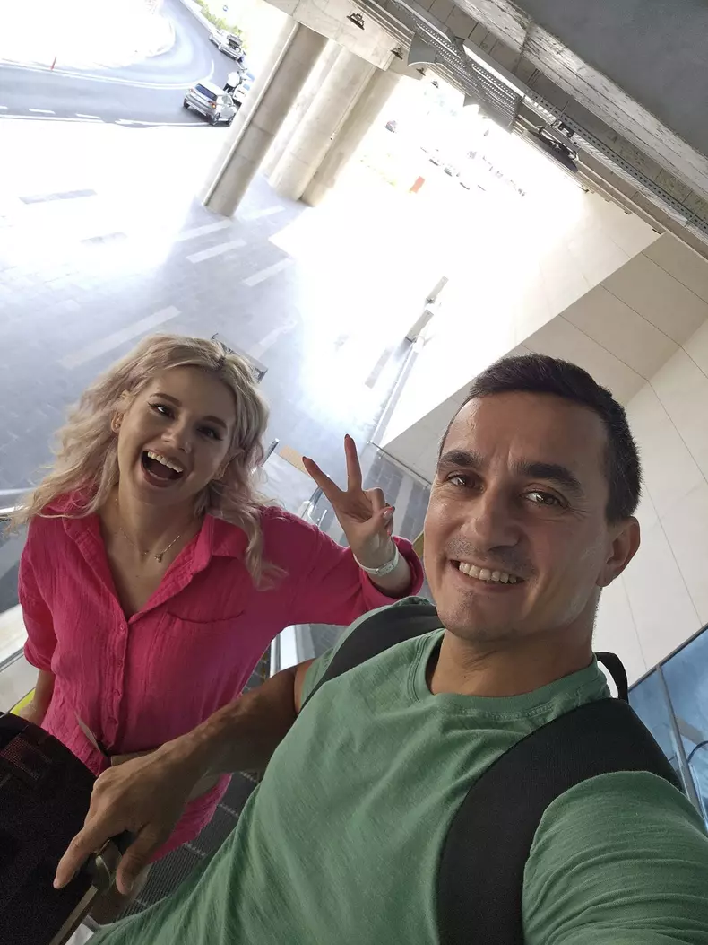 Marian Drăgulescu s-a căsătorit civil cu Simona Carmen   (9)