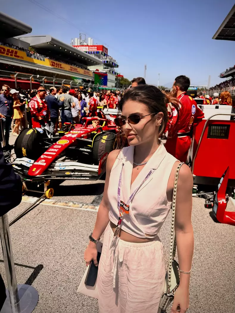 Ana-Bodea-Formula-1-3