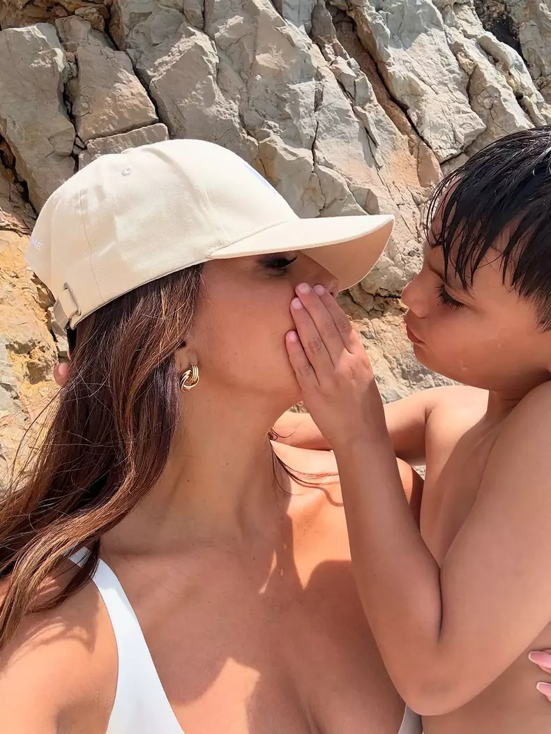 Eva Longoria, imagini rare cu fiul ei (3)