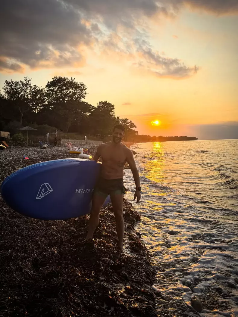 Adrian Nartea, aventurier între mare și munte   (1)