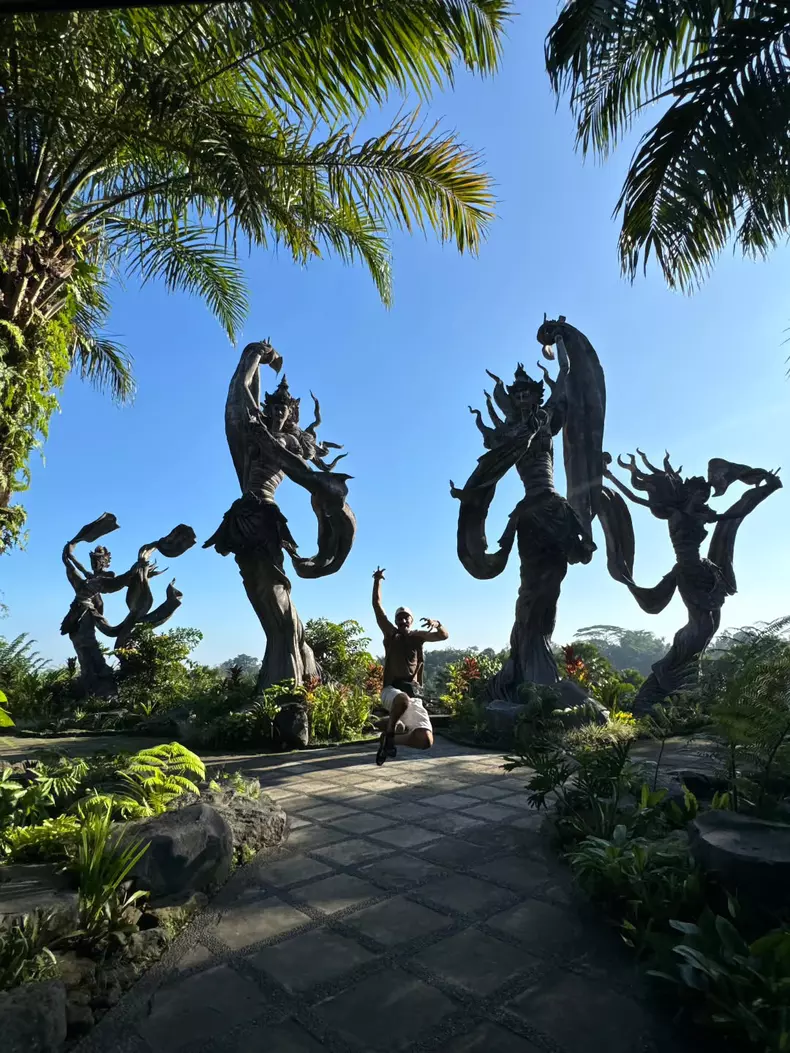 Ciprian-Teodorescu--Bali-2