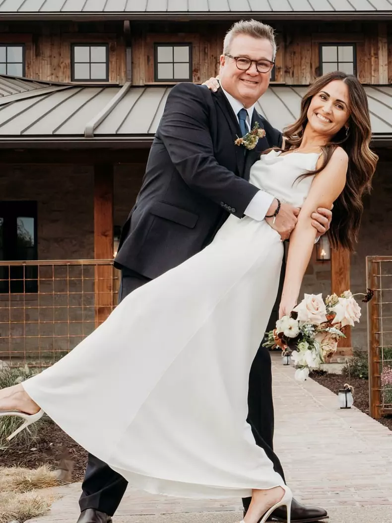 eric-stonestreet-lindsay-schweitzer-nunta (3)