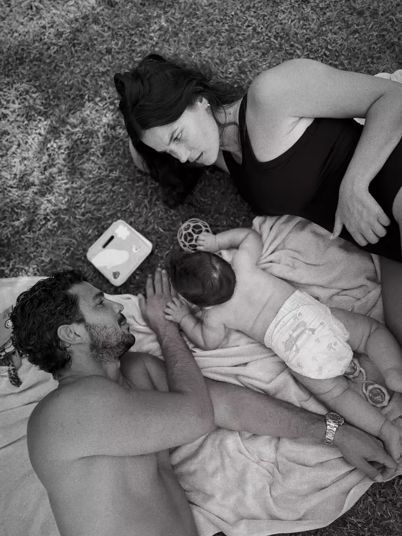pinar-deniz-si-kaan-yildirim-poza-de-familie (3)