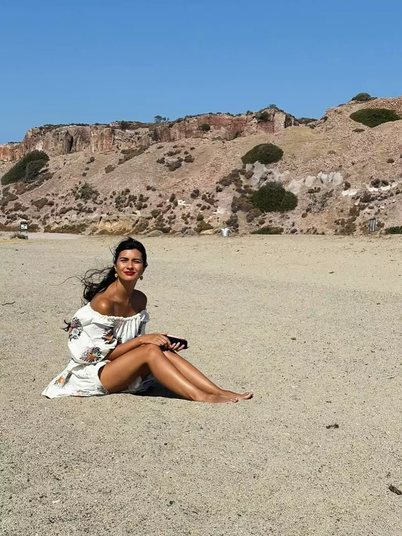 Tuba-Büyüküstün-un-alt-sine-netflix-filmari (18)