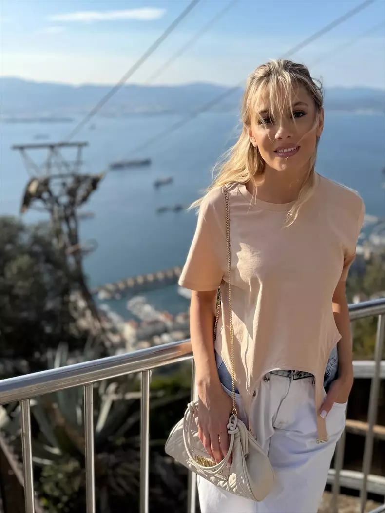 andreea-ibacka (7)