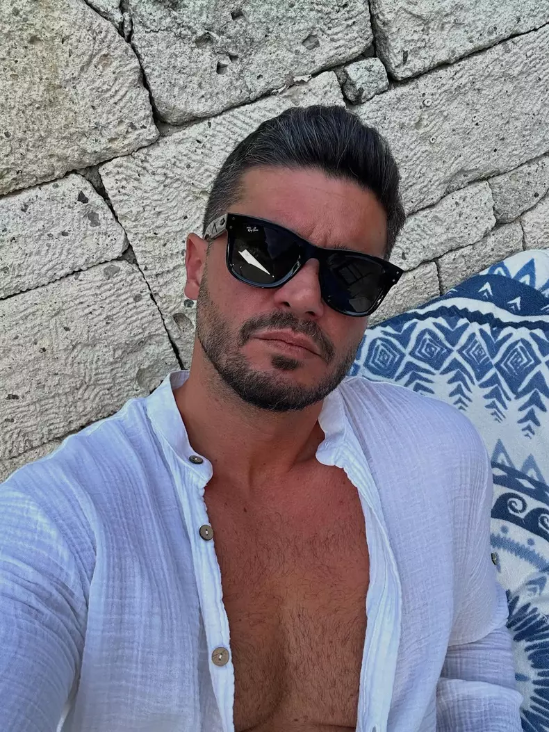 Berk Oktay3