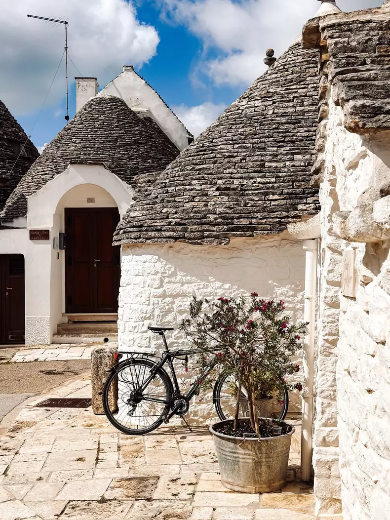 corina-caragea-vacanta-alberobello-italia-trulli-poze (9)