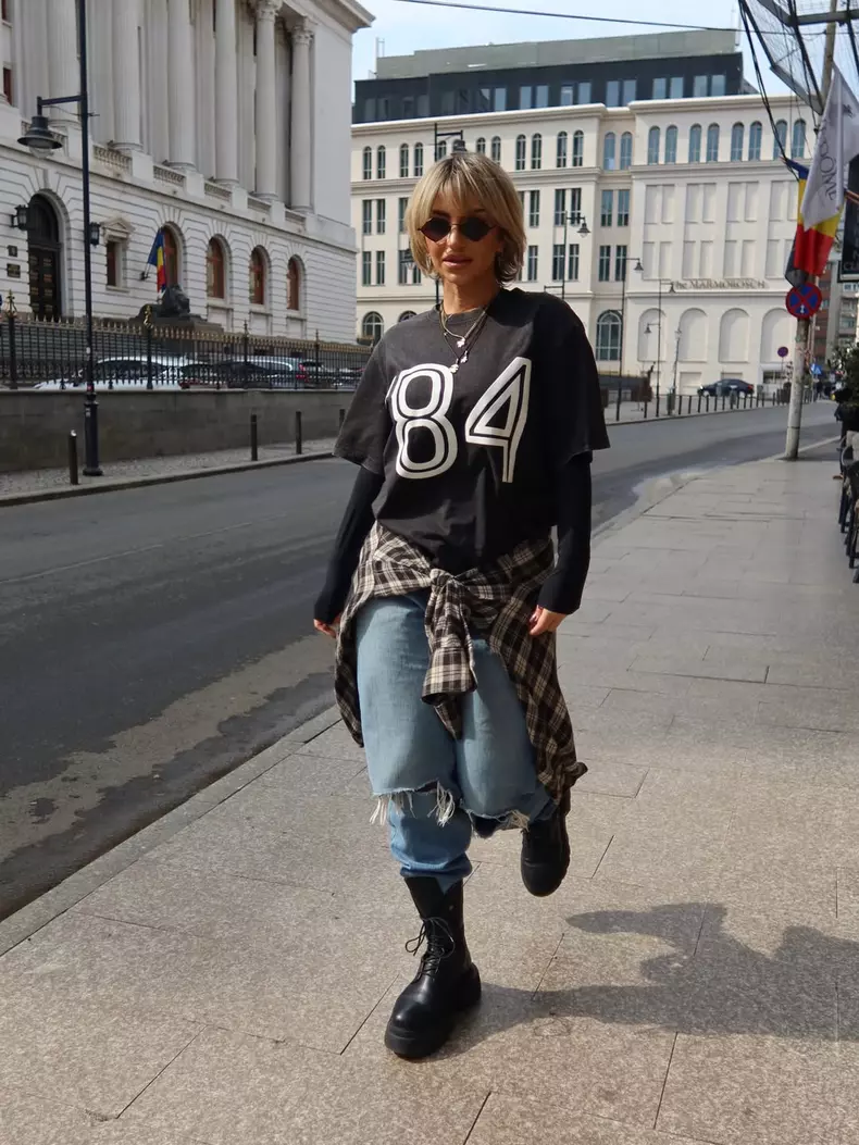 Giulia Anghelescu1