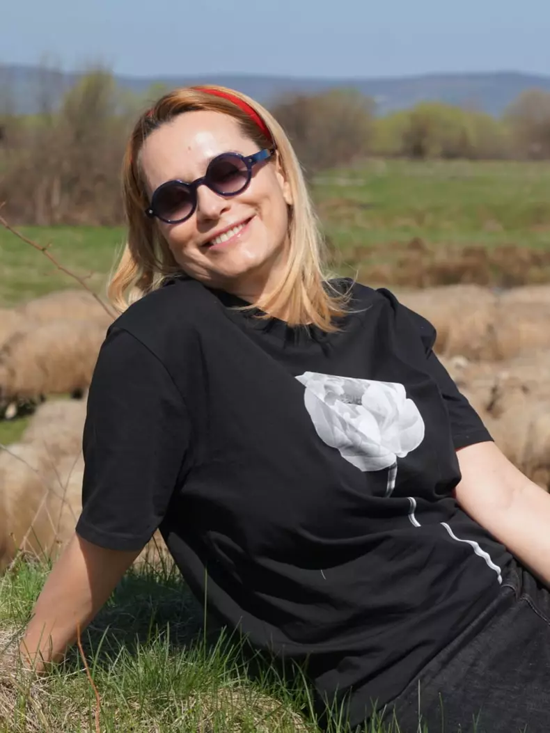 andreea-esca-2
