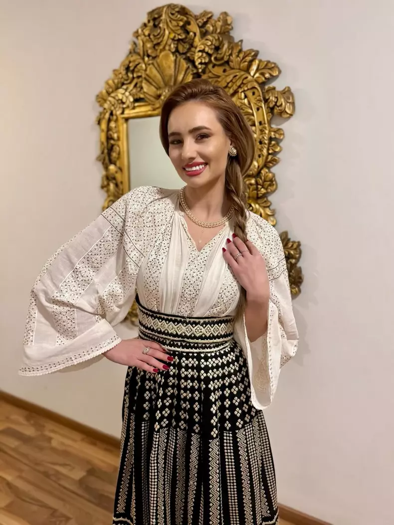 emilia-7