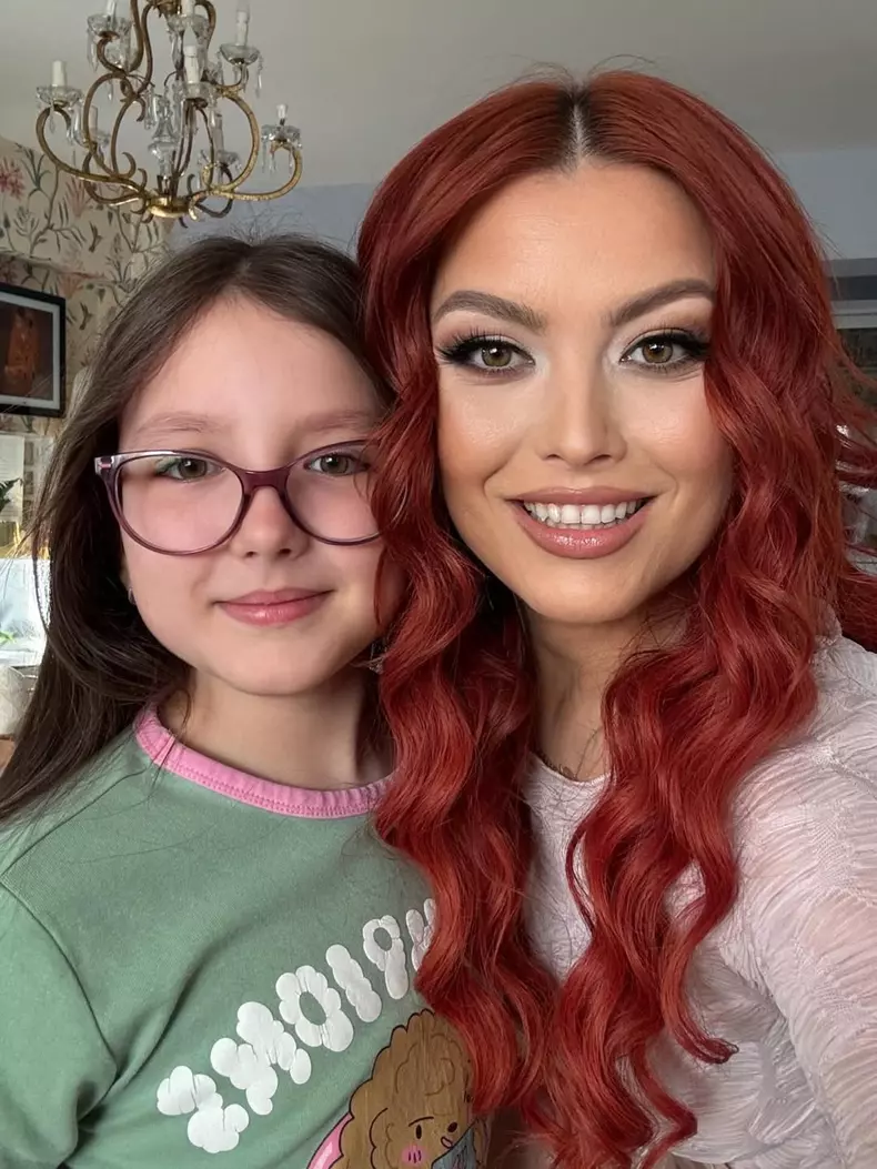 Elena-Gheorghe-si-Amelie-2