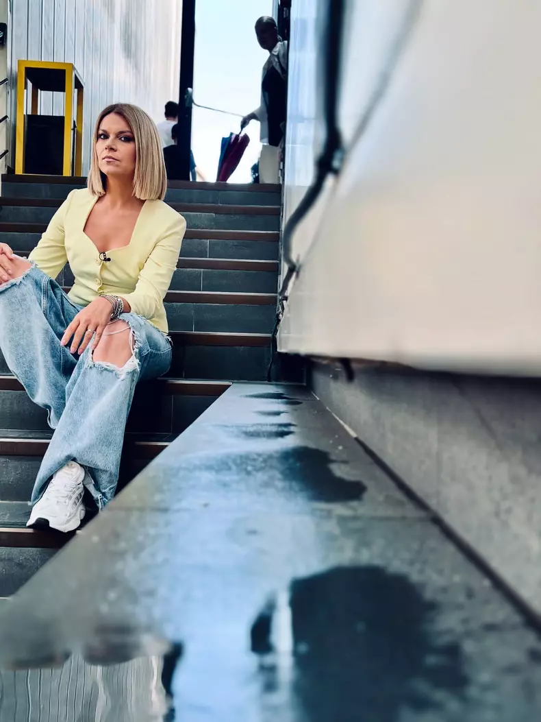 Andreea-Marinescu-6