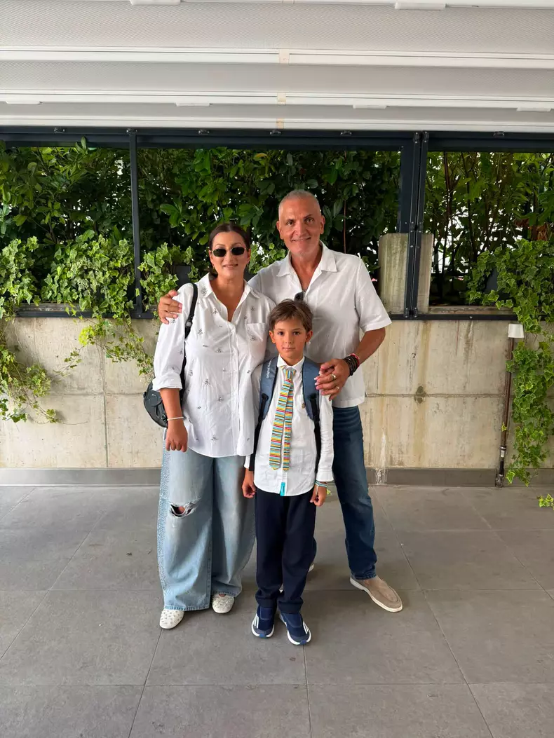Damina-Draghici-Cristina-Stroe-si-fiul-lor