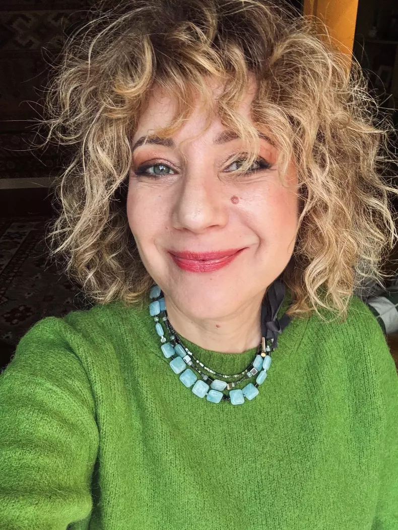 Mirela-Oprisor-8
