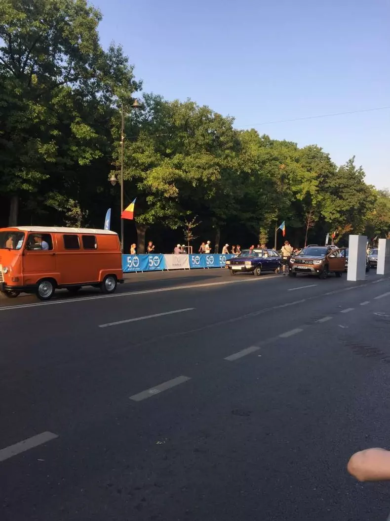 Dacia 50 de ani toate masinile parada016