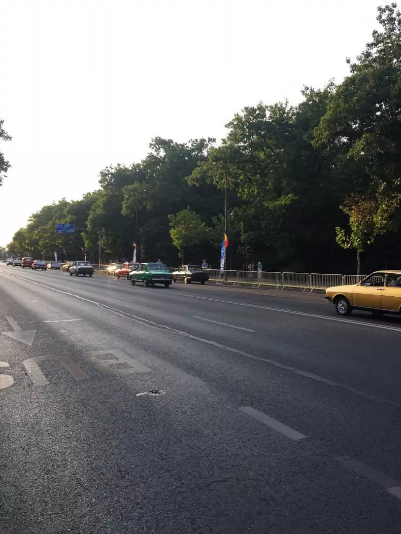 Dacia 50 de ani toate masinile parada024