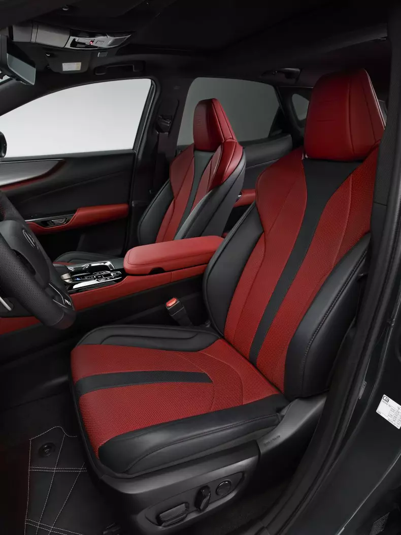 Lexus NX 350h si Lexus NX450h+ 8