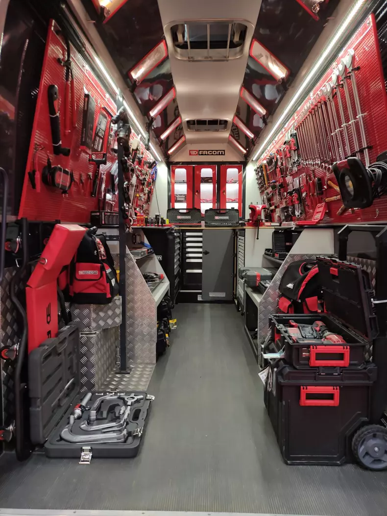 0b72ea81-d7ef-444a-b83f-5d3a6c72b34b