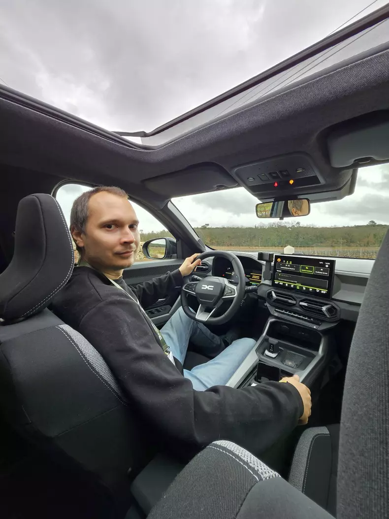 Dacia Bigster test Marsilia low res 005