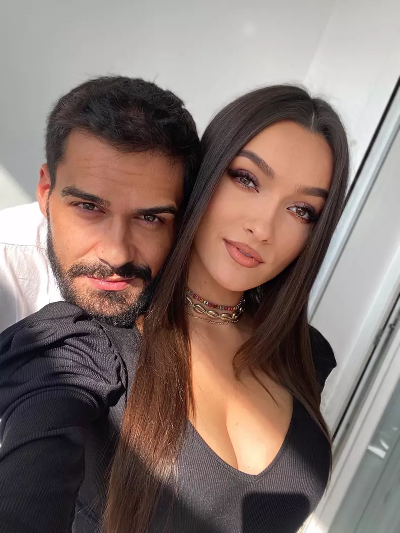 Viviana si George