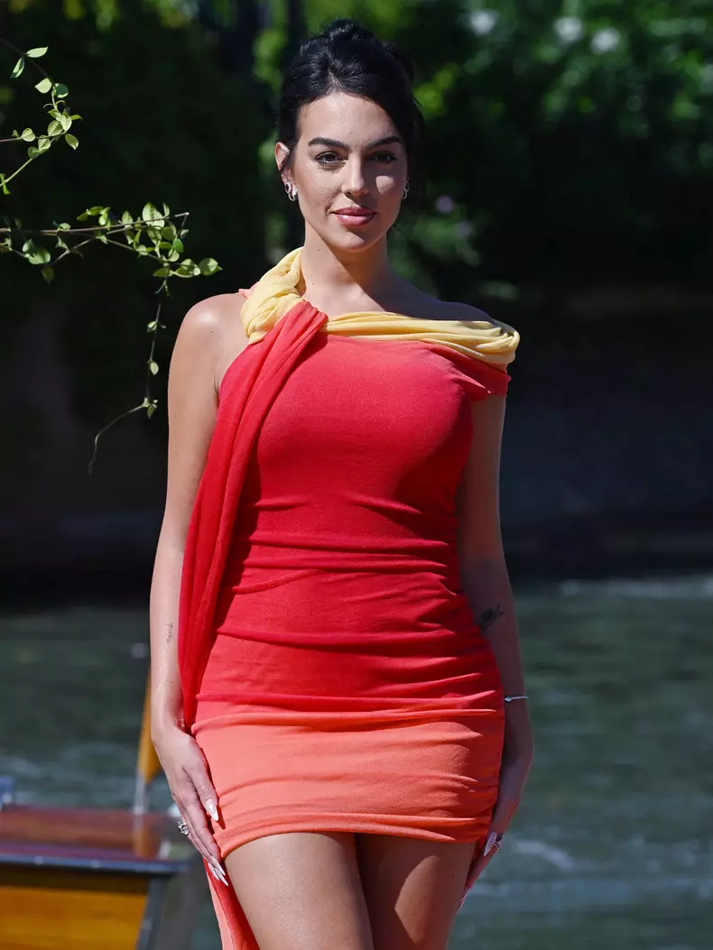 Venice - Georgina Rodriguez At Excelsior