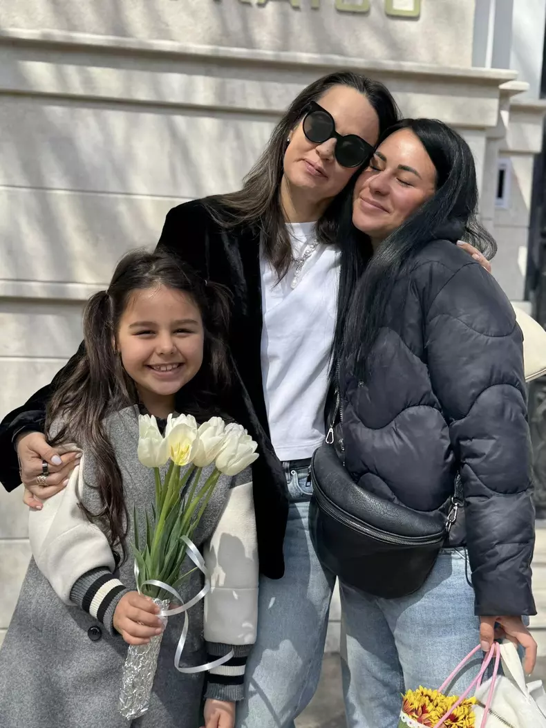 andreea raicu si mariuca fetia adoptata 2