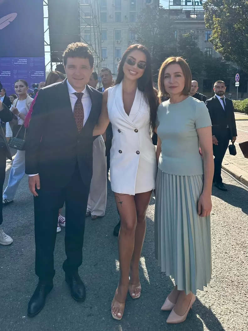 cristina scarlevschi nicusor dan si maia sandu