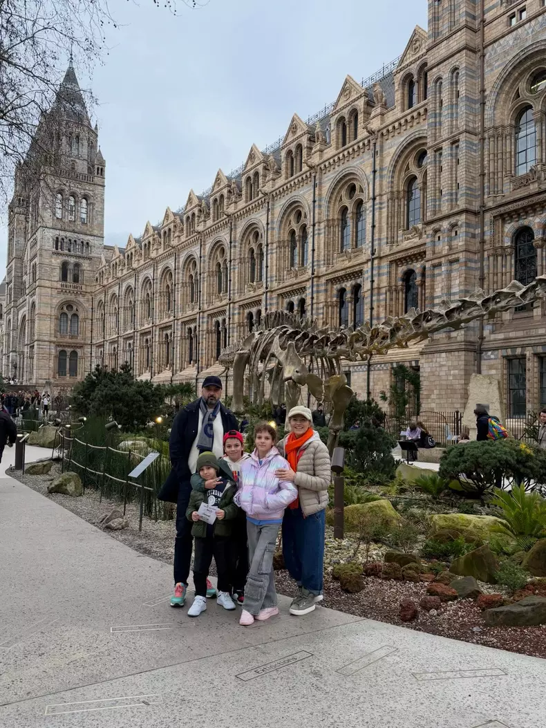 mirela vaida si copiii vacanta londra 13