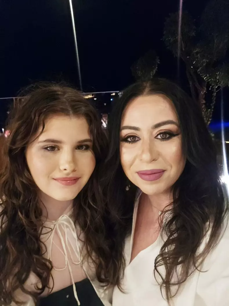Oana Roman si Iza