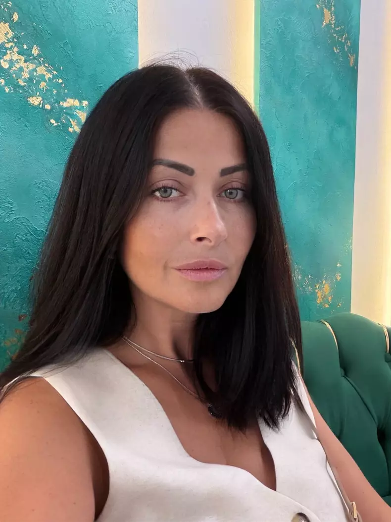 Gabriela Cristea a slabit