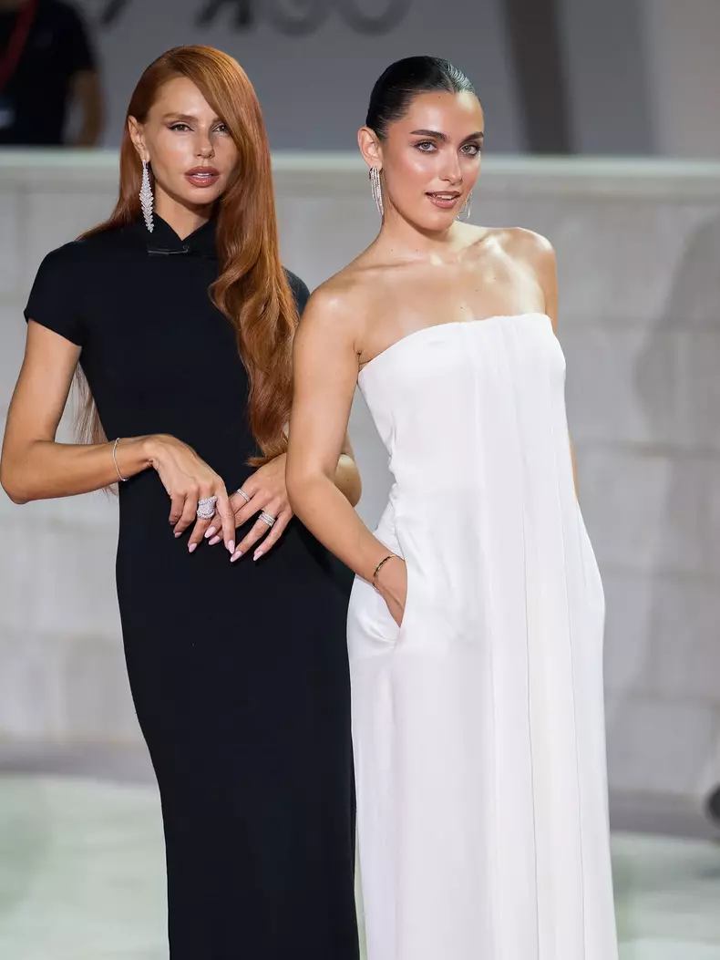 Alexia Eram la Festivalul de Film de la Veneția 2026 (8)