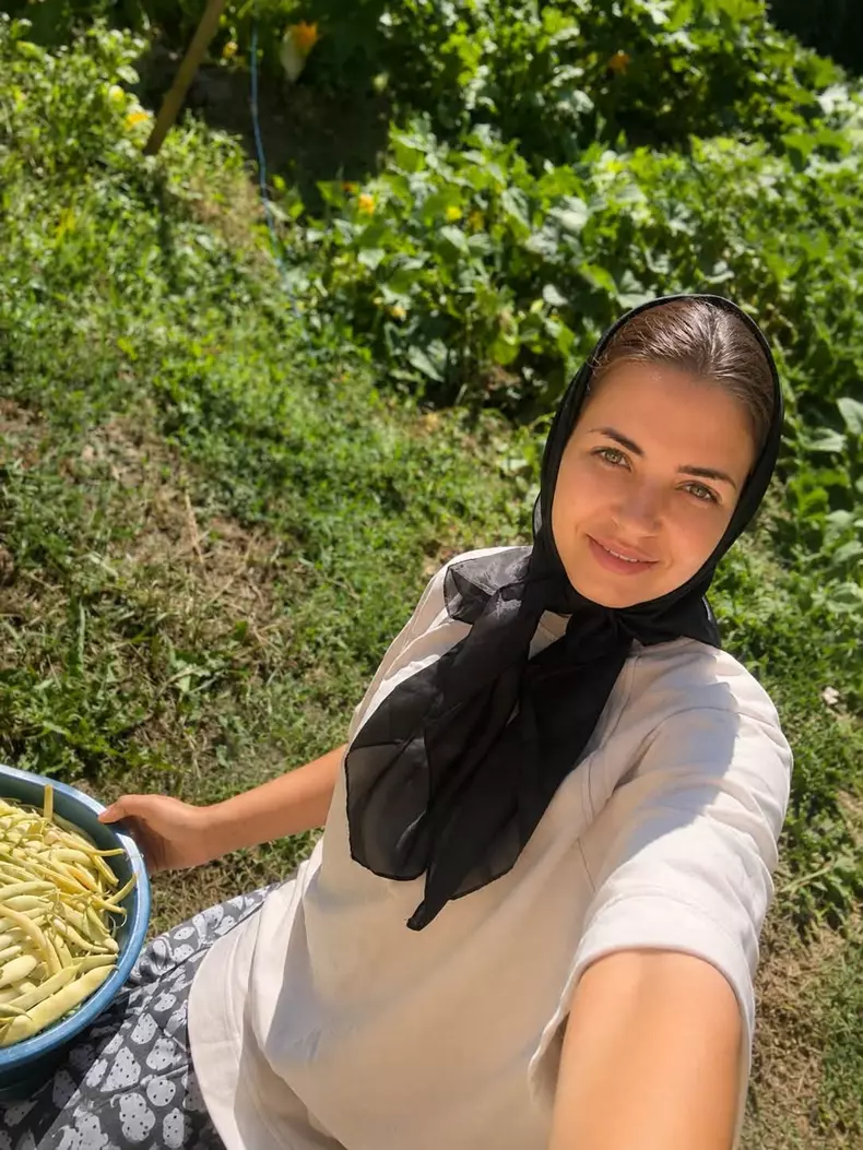 Mădălina Apostol (1)