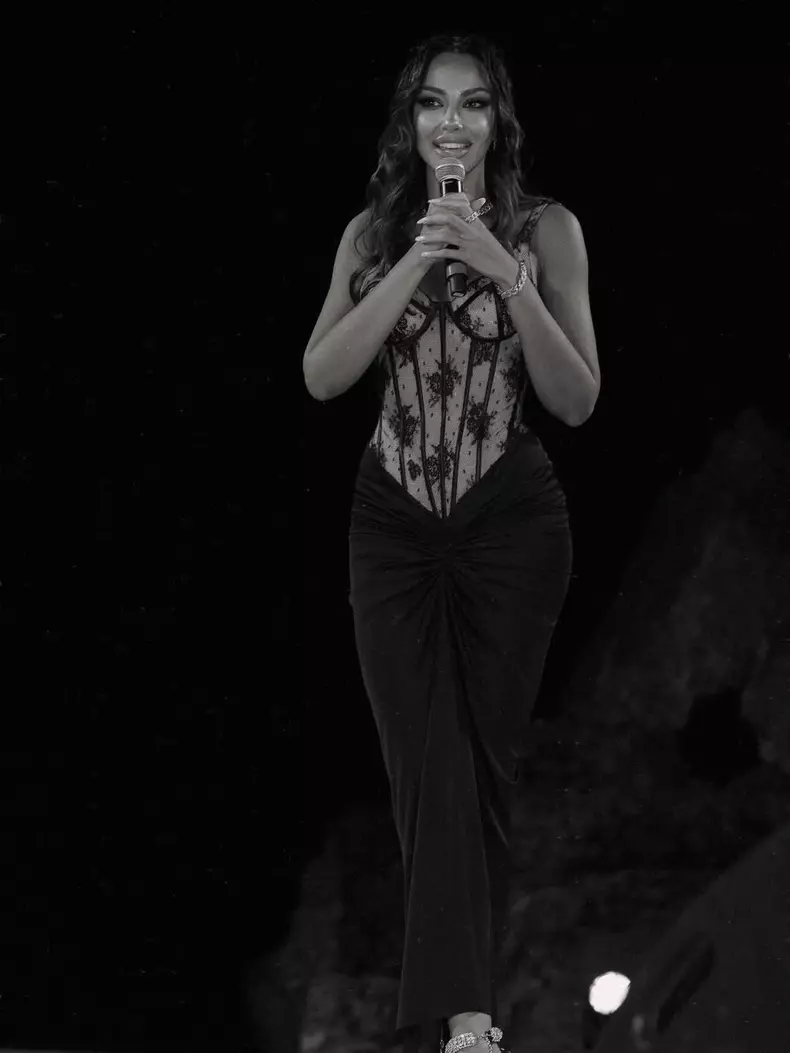 Mădălina Ghenea premiu (3)