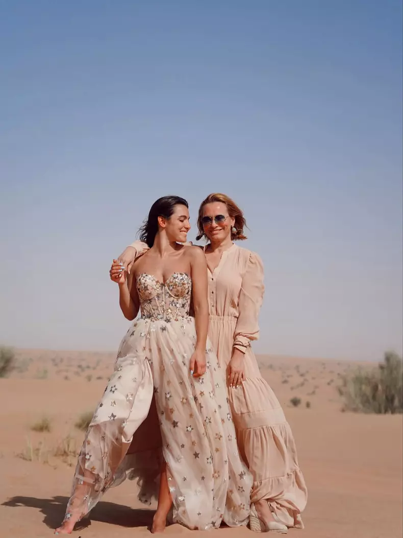 Álexia Eram și Andreea Esca (1)