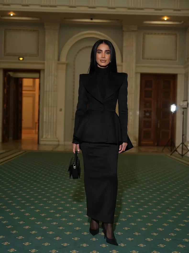 5. Adelina Pestrițu