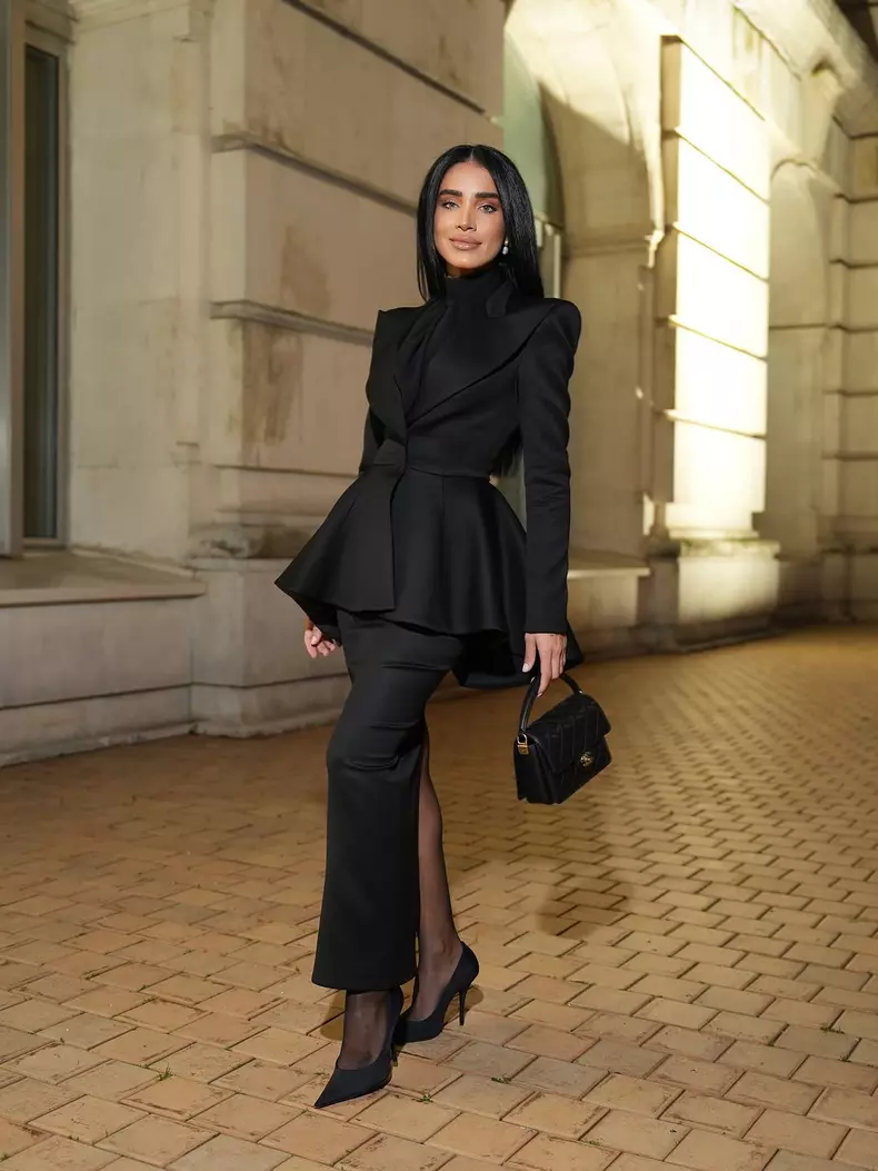 8. Adelina Pestrițu