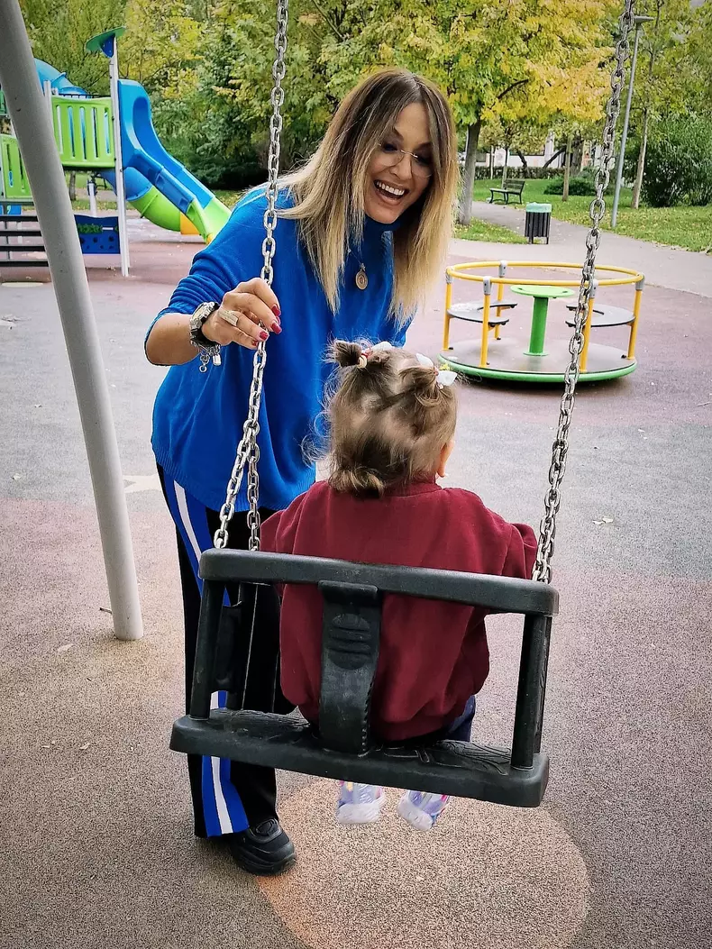 Anca Țurcașiu și nepoata ei