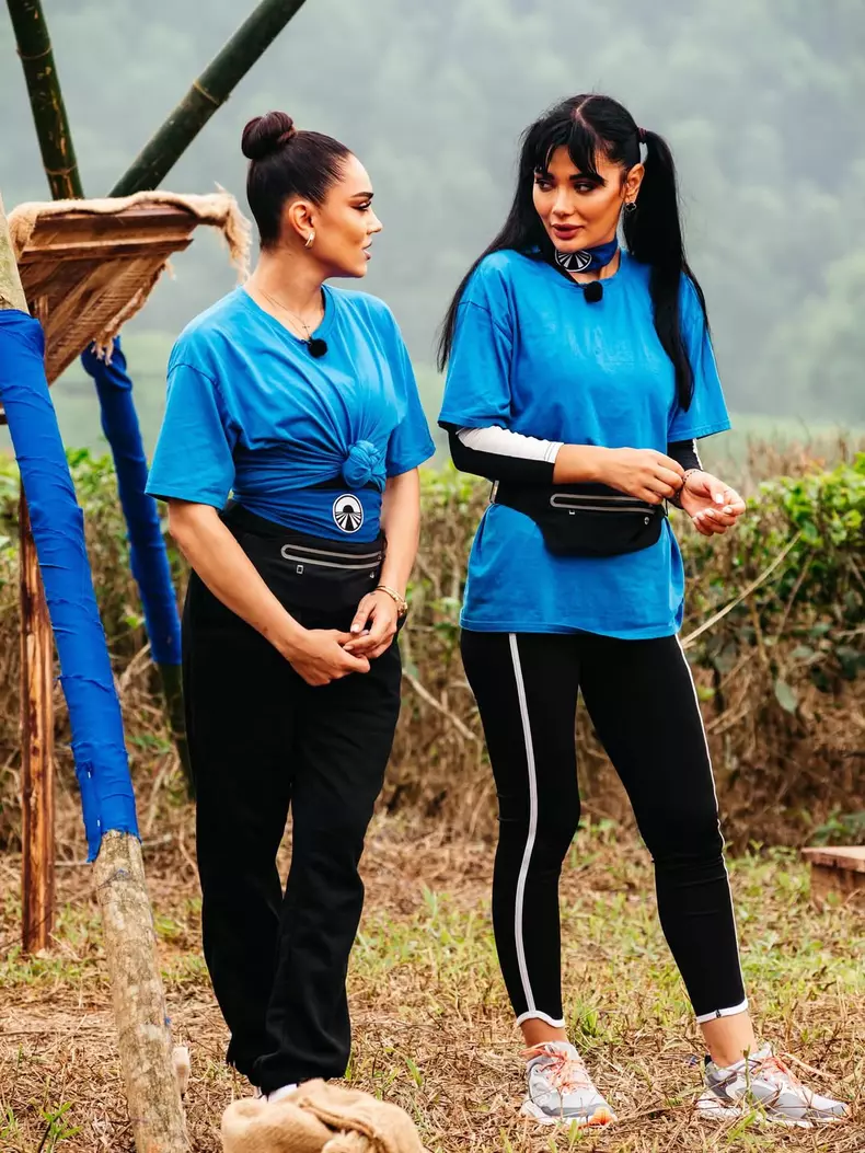 Karmen și Olga Barcari (12)