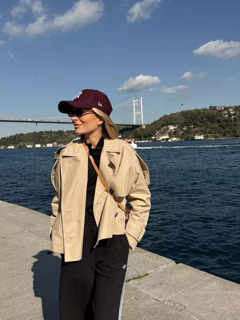 4. Ana Baniciu