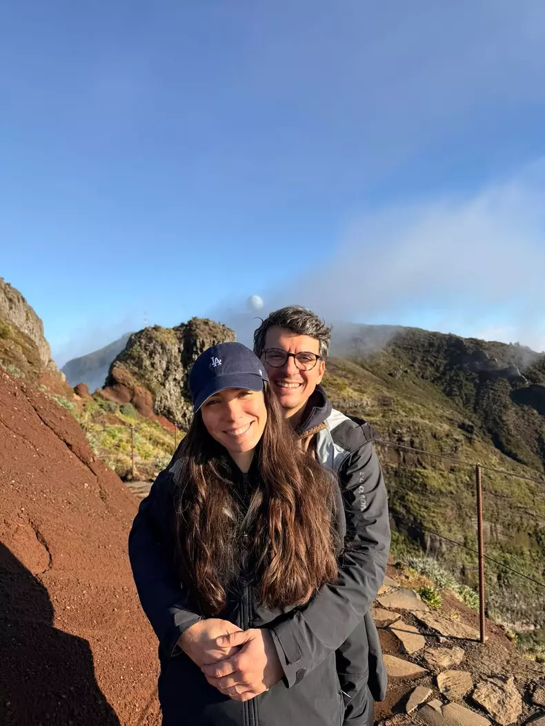 1. Alexandru Ion și Evelyne Vîlcu