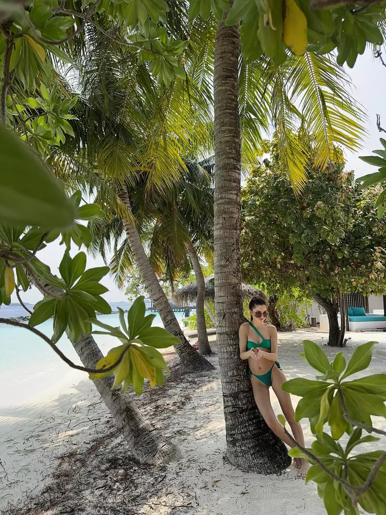 1. Theo Rose, imagini din vacanță