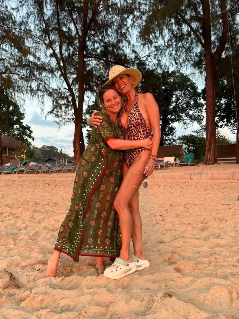 Anca Țurcașiu și Laura Cosoi