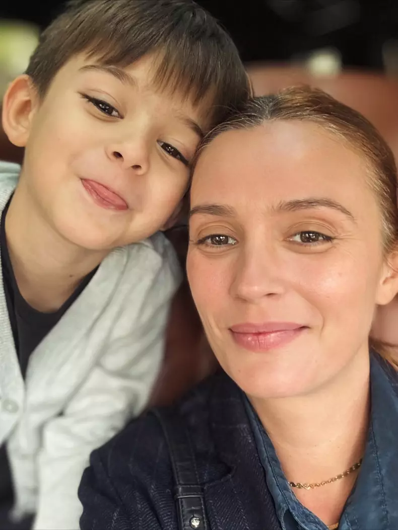 Diana Dumitrescu și fiul ei (2)