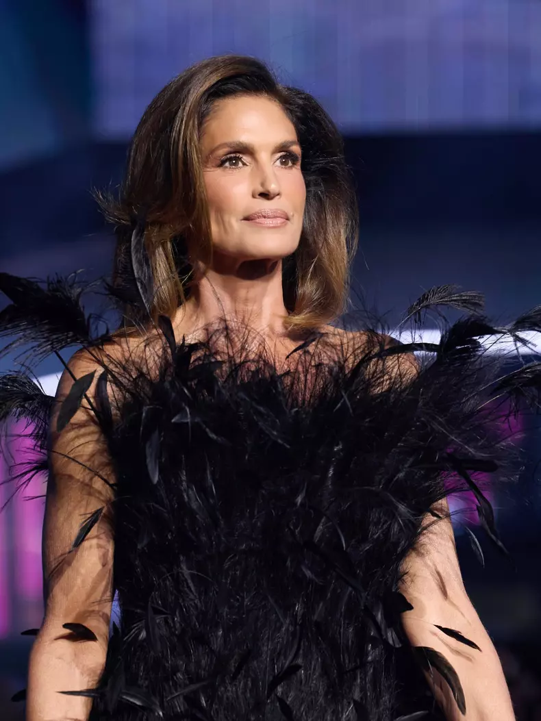 Cindy Crawford - Gucci Cruise 2027