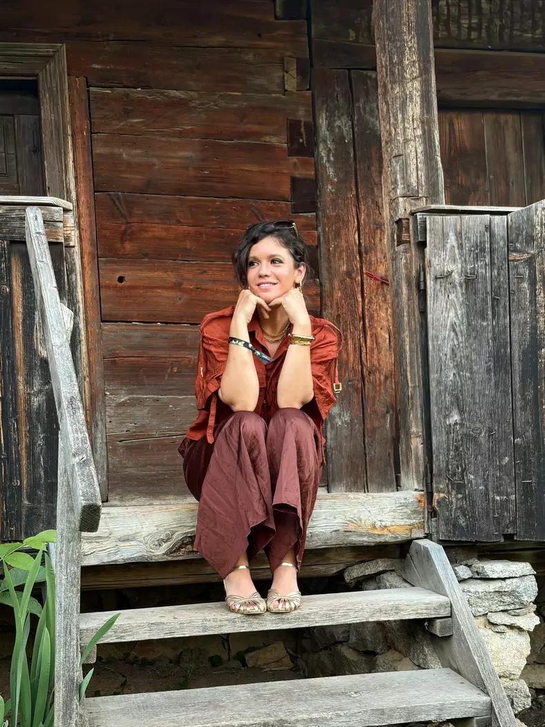 6. Ada Condeescu