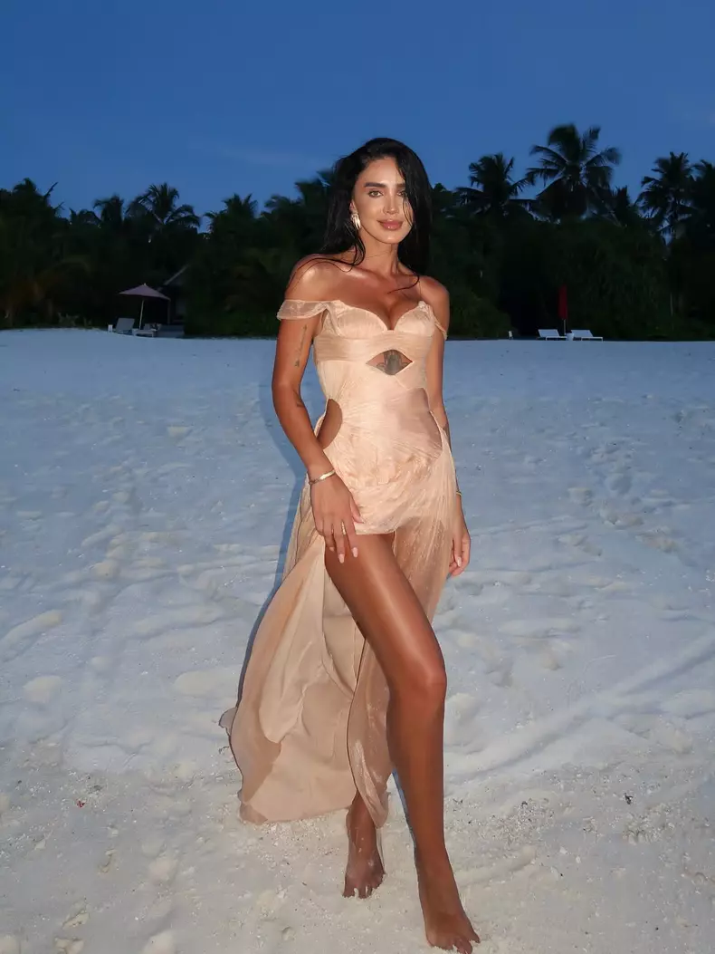Adelina Pestrițu în vacanță (3)