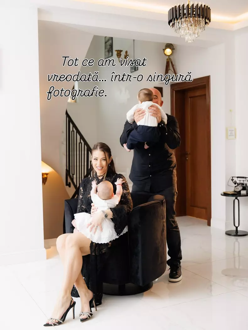 Roxana Nemeș și gemenii ei (4)